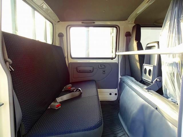 HINO DUTRO 2024 Image 31