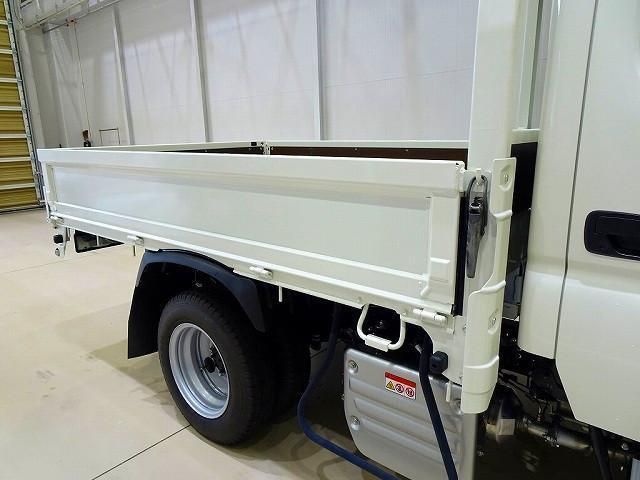 HINO DUTRO 2024 Image 31