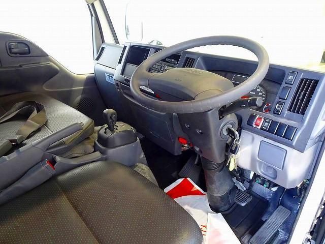 ISUZU ELF 2015 Image 31