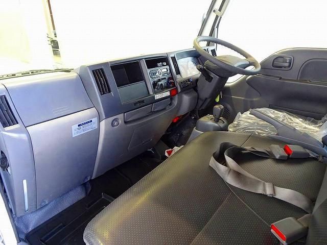 ISUZU ELF 2015 Image 31