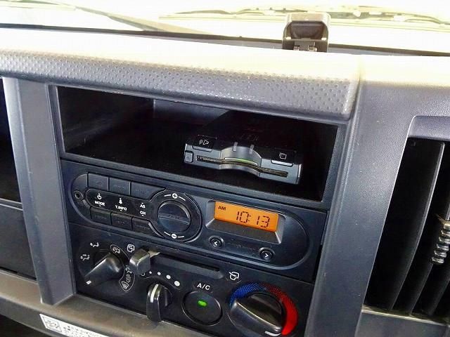 ISUZU ELF 2015 Image 31