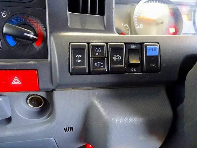 ISUZU ELF 2015 Image 31