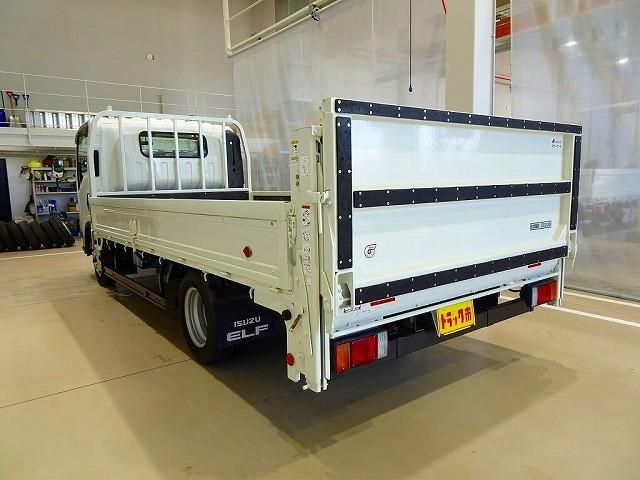 ISUZU ELF 2018 Image 31