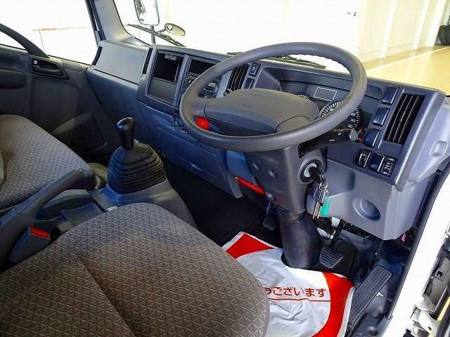ISUZU ELF 2018 Image 31