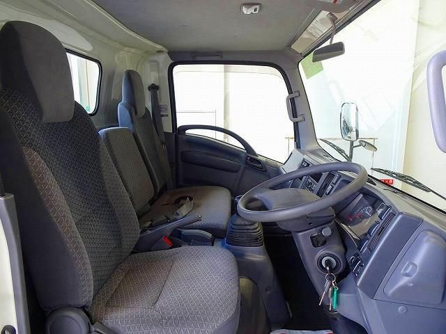 ISUZU ELF 2018 Image 31