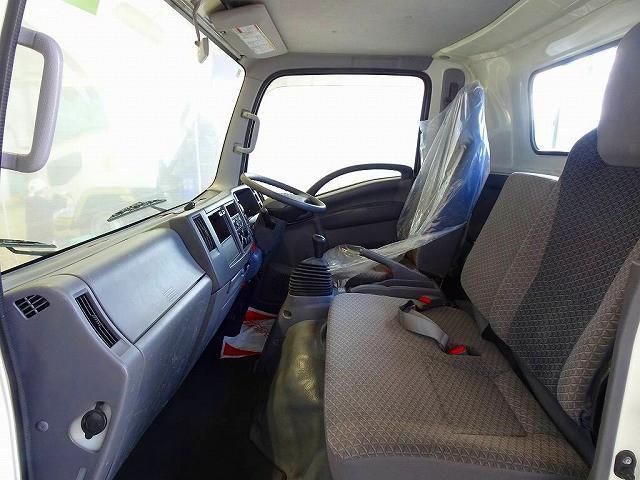 ISUZU ELF 2018 Image 31