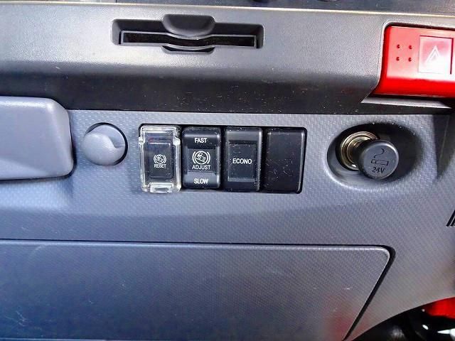 ISUZU ELF 2018 Image 31