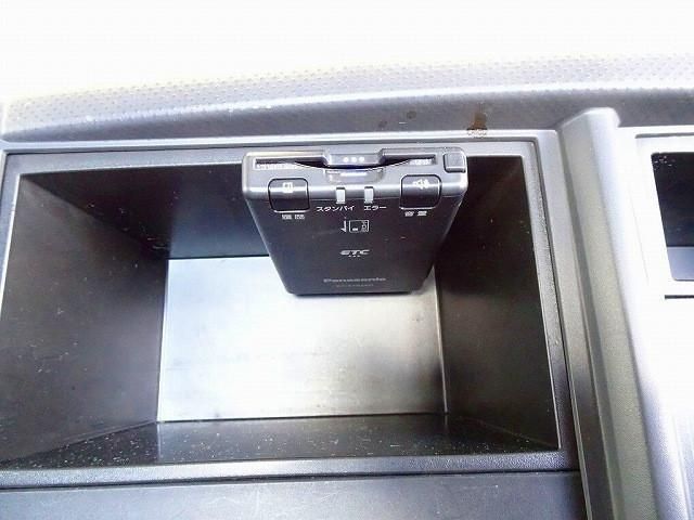 ISUZU ELF 2018 Image 31