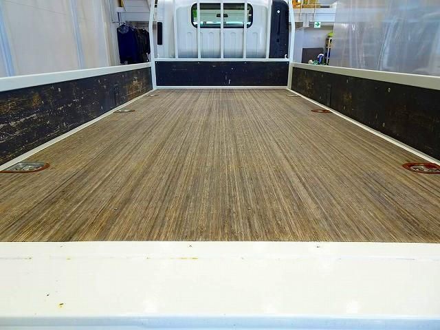 ISUZU ELF 2018 Image 31