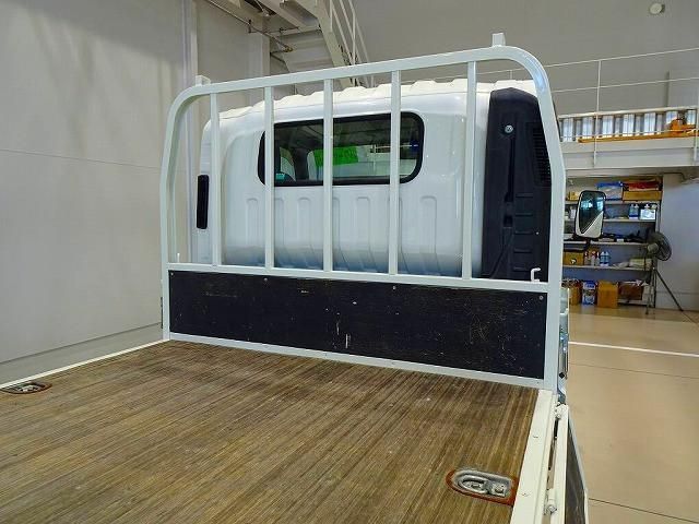 ISUZU ELF 2018 Image 31