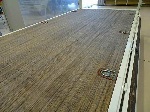 ISUZU ELF 2018 Image 31