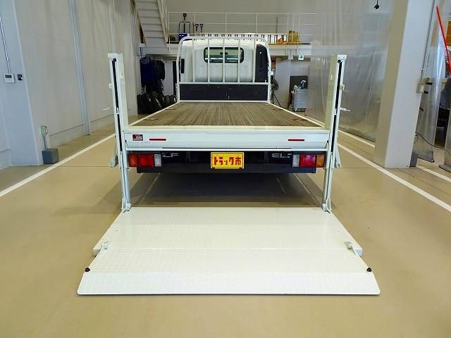 ISUZU ELF 2018 Image 31