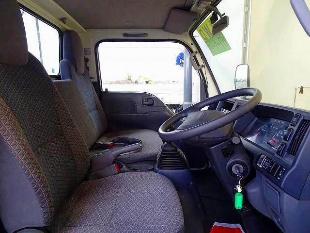 ISUZU ELF 2019 Image 31