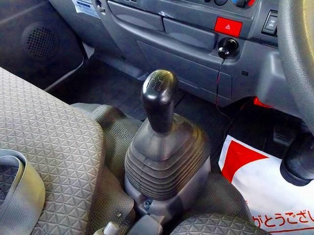 ISUZU ELF 2019 Image 31