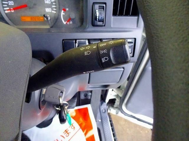 ISUZU ELF 2019 Image 31