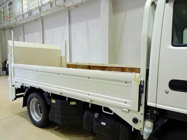 ISUZU ELF 2019 Image 31