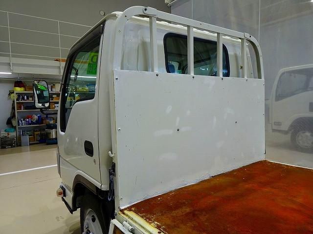 ISUZU ELF 2019 Image 31