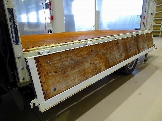 ISUZU ELF 2019 Image 31