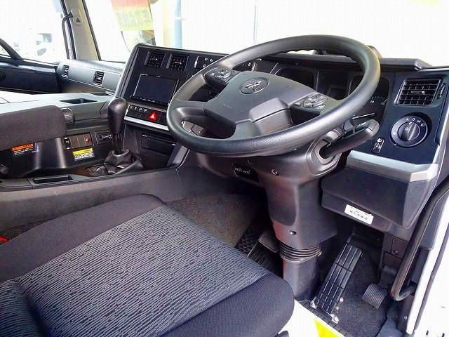 MITSUBISHI FUSOU SUPER GREAT 2023 Image 31