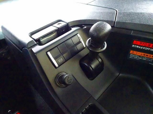 MITSUBISHI FUSOU SUPER GREAT 2023 Image 31