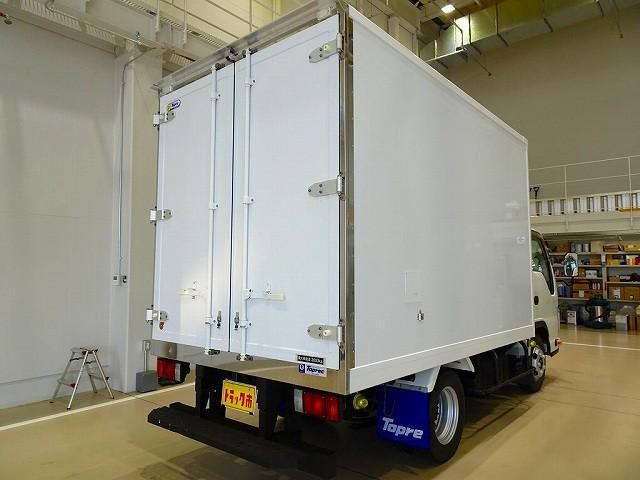 ISUZU ELF 2016 Image 31