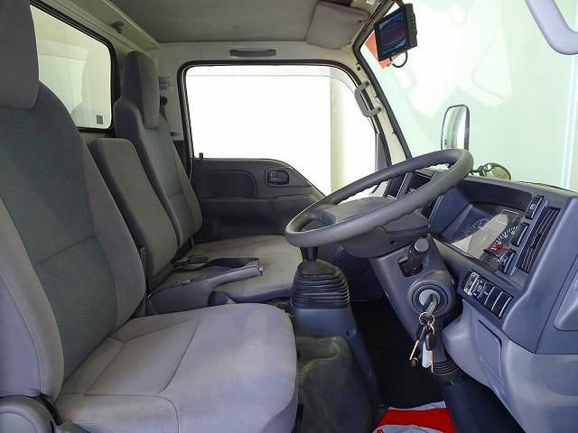 ISUZU ELF 2016 Image 31