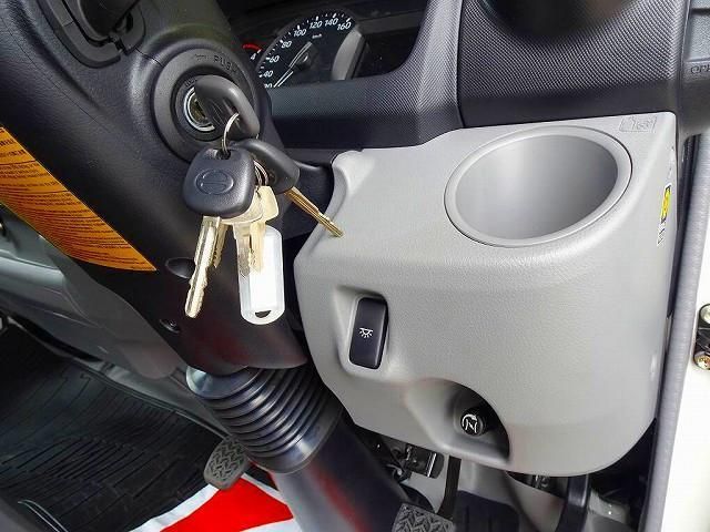 HINO DUTRO 2024 Image 31