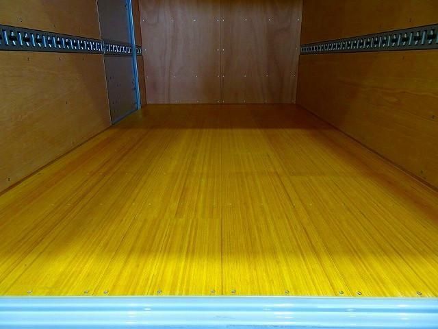 HINO DUTRO 2024 Image 31