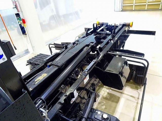 MITSUBISHI FUSOU FIGHTER 2025 Image 31