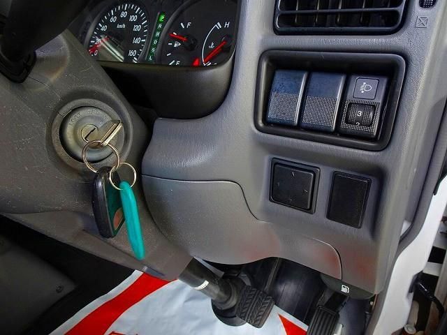 NISSAN VANETTE VAN 4WD 2015 Image 31