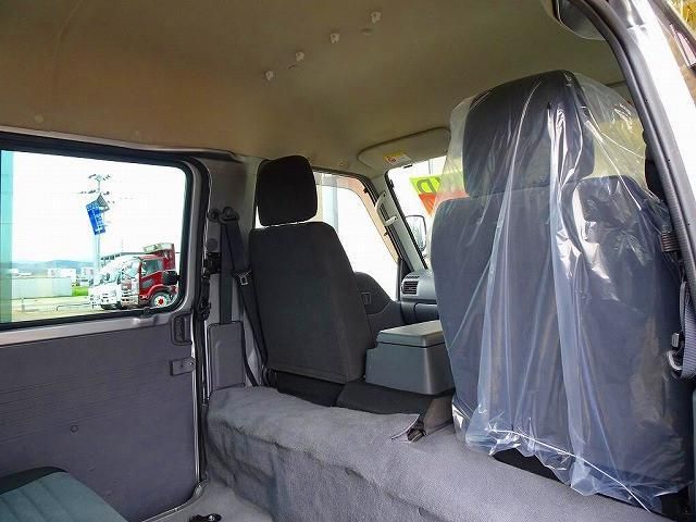 MAZDA BONGO VAN 4WD 2020 Image 31