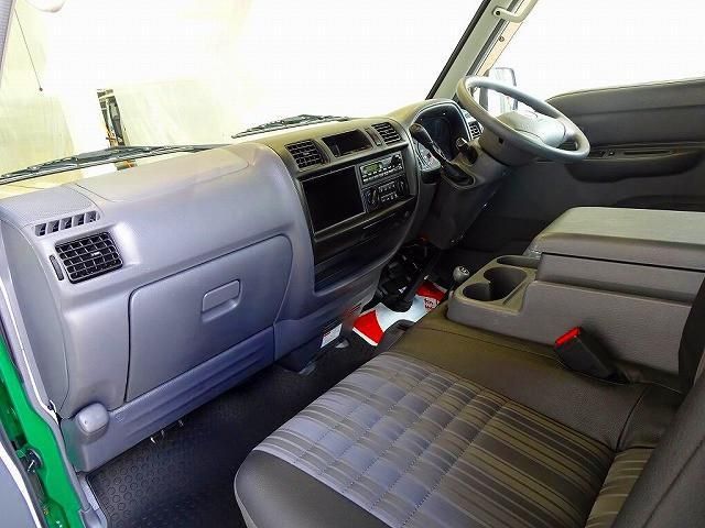 MAZDA BONGO VAN 4WD 2019 Image 31