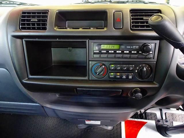 MAZDA BONGO VAN 4WD 2019 Image 31