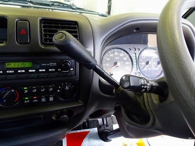 MAZDA BONGO VAN 4WD 2019 Image 31