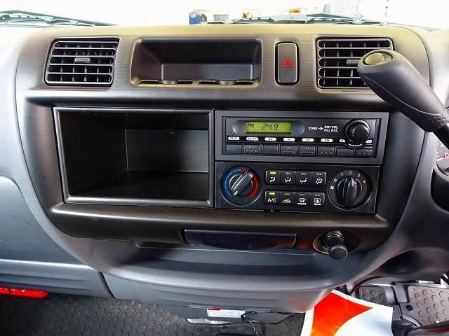 MAZDA BONGO VAN 4WD 2020 Image 31