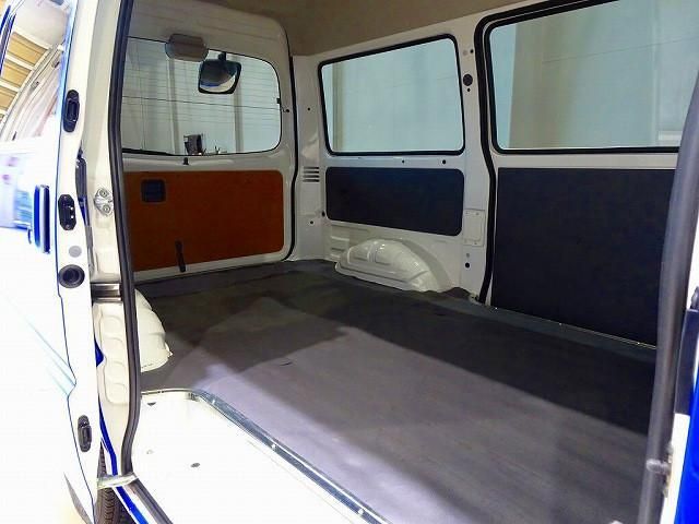 MAZDA BONGO VAN 4WD 2020 Image 31