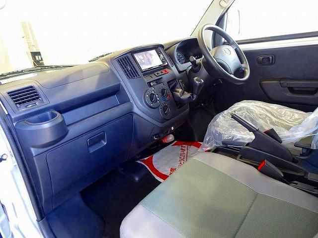 TOYOTA TOWNACE VAN 4WD 2022 Image 31