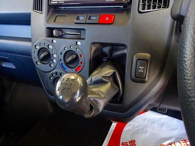 TOYOTA TOWNACE VAN 4WD 2022 Image 31