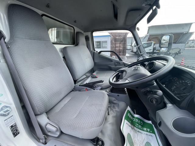 TOYOTA DYNA 2014 Image 31