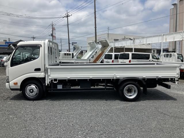HINO DUTRO 2021 Image 31