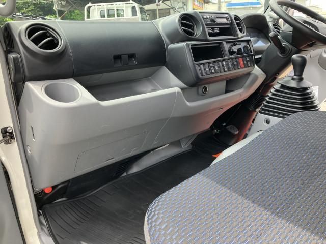 HINO DUTRO 2021 Image 31