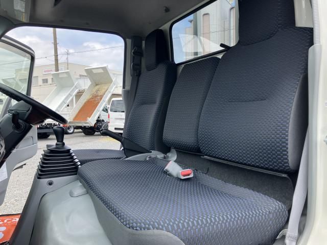 HINO DUTRO 2021 Image 31