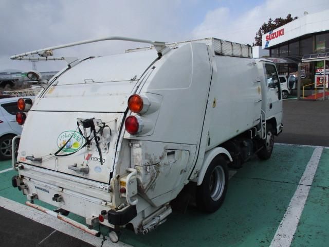 ISUZU ELF 2010 Image 31