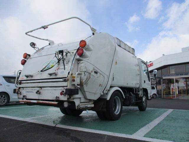 ISUZU ELF 2010 Image 31