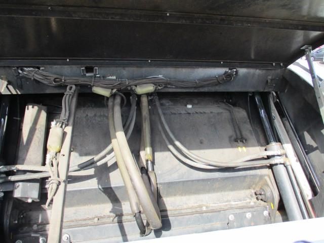 ISUZU ELF 2010 Image 31