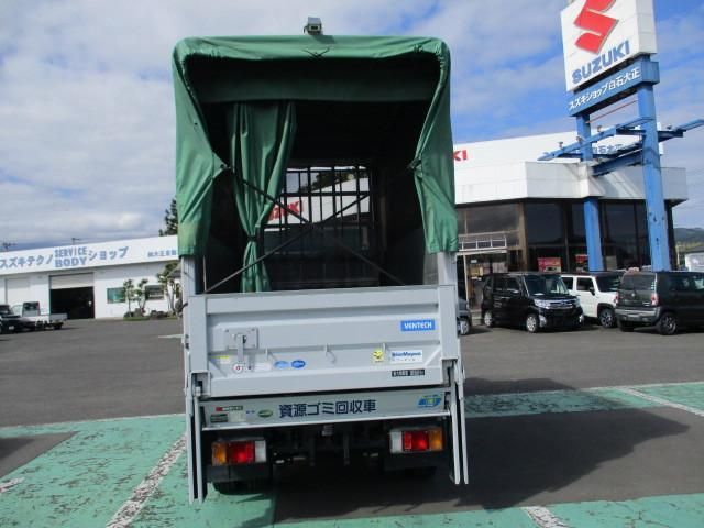 ISUZU ELF 2012 Image 31