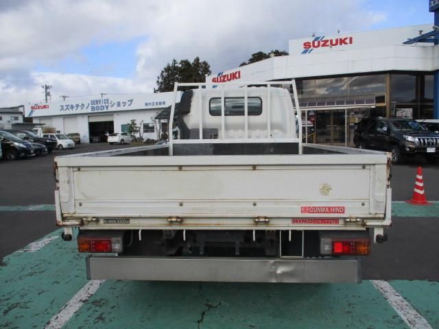 HINO DUTRO 2005 Image 31