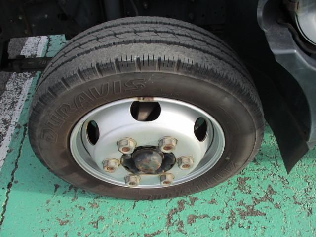 HINO DUTRO 2005 Image 31