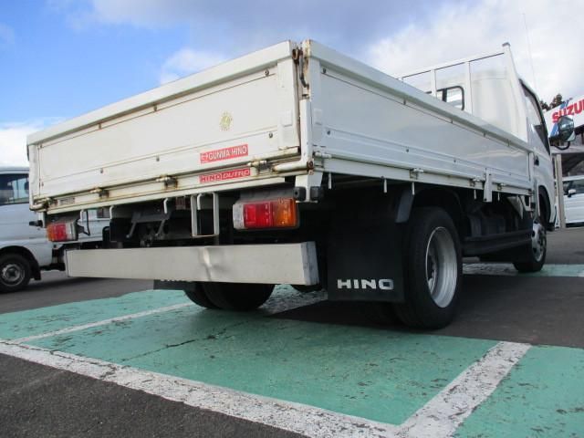 HINO DUTRO 2005 Image 31
