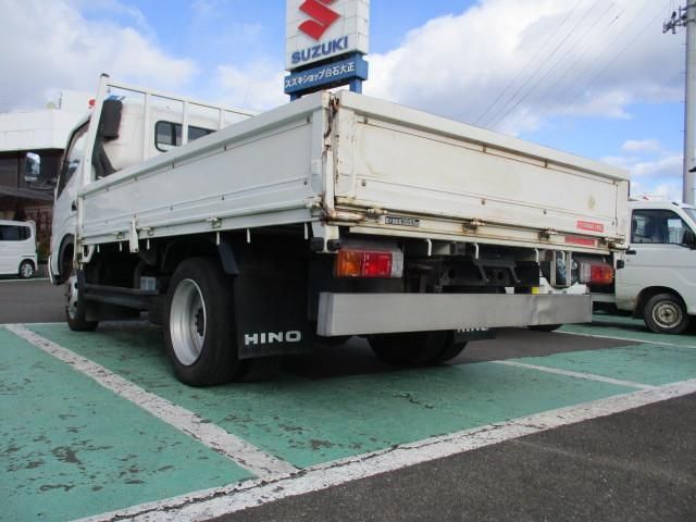 HINO DUTRO 2005 Image 31